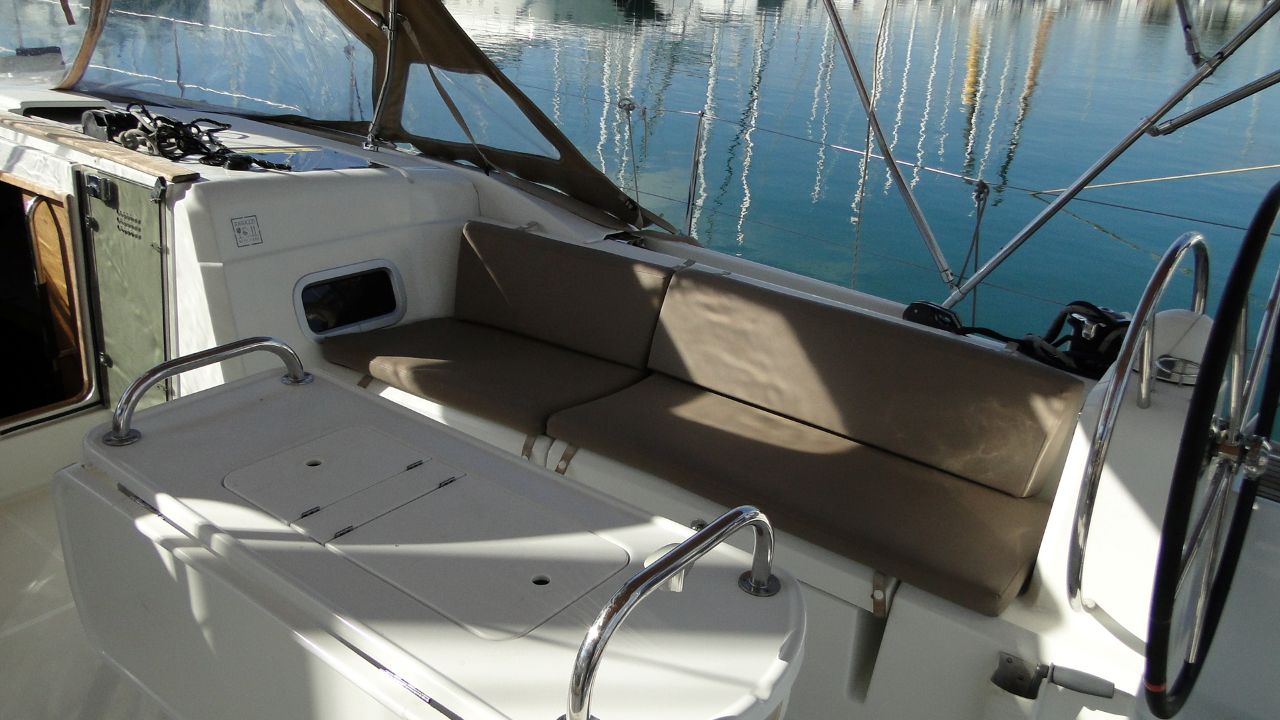 Photo #13 - Sun Odyssey 479 - 4 cab. (SYMI) in Athens - 27724