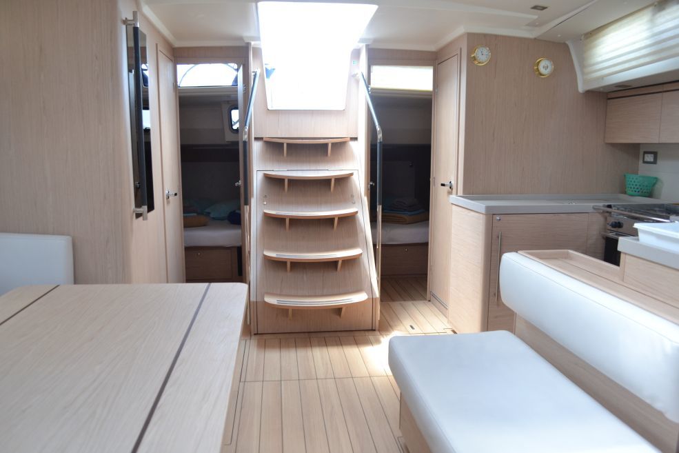 Photo #9 - Oceanis 51.1 - 5 + 1 cab. (STAR FRUIT) in Trogir - 27753