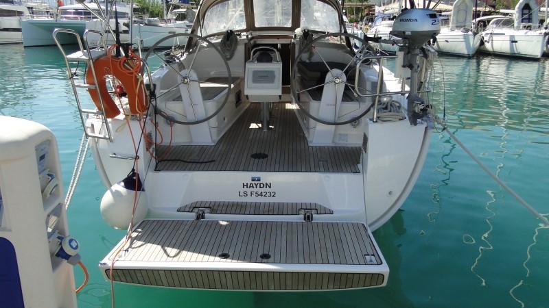 Photo #11 - Bavaria Cruiser 37 - 3 cab. (HAYDN) in Sibenik - 27775