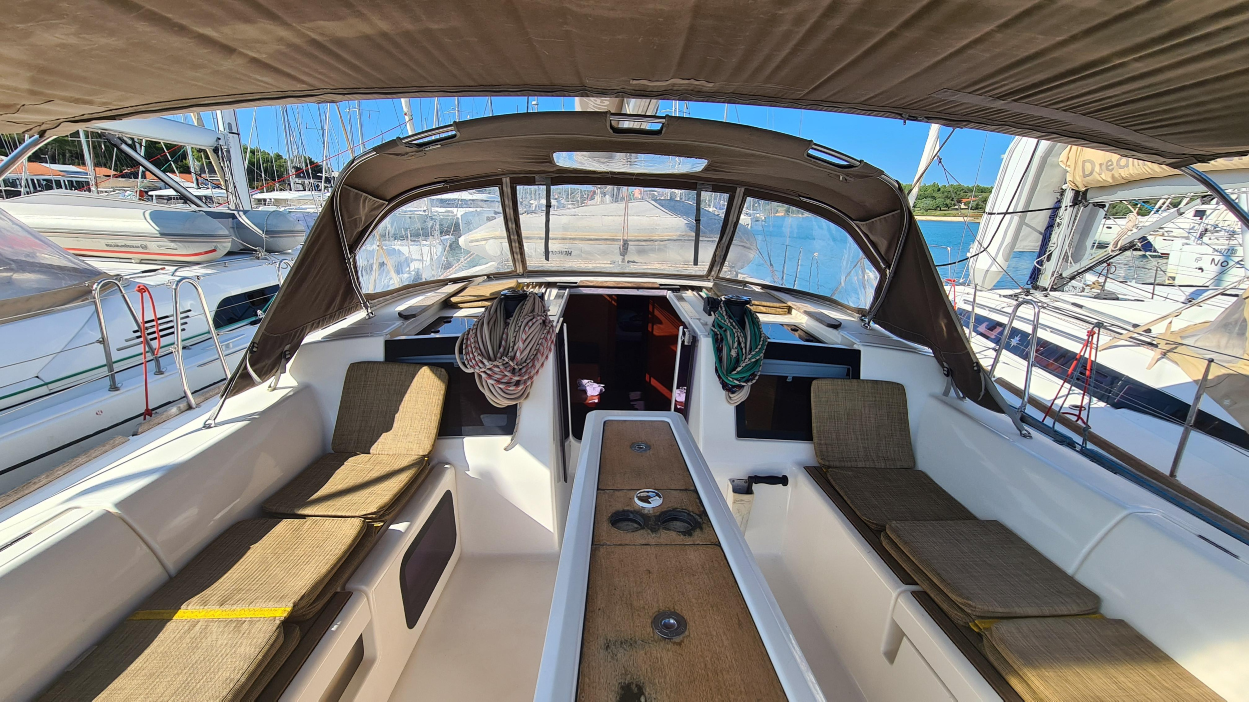Photo #6 - Dufour 460 GL (BOECE) in Trogir - 27784