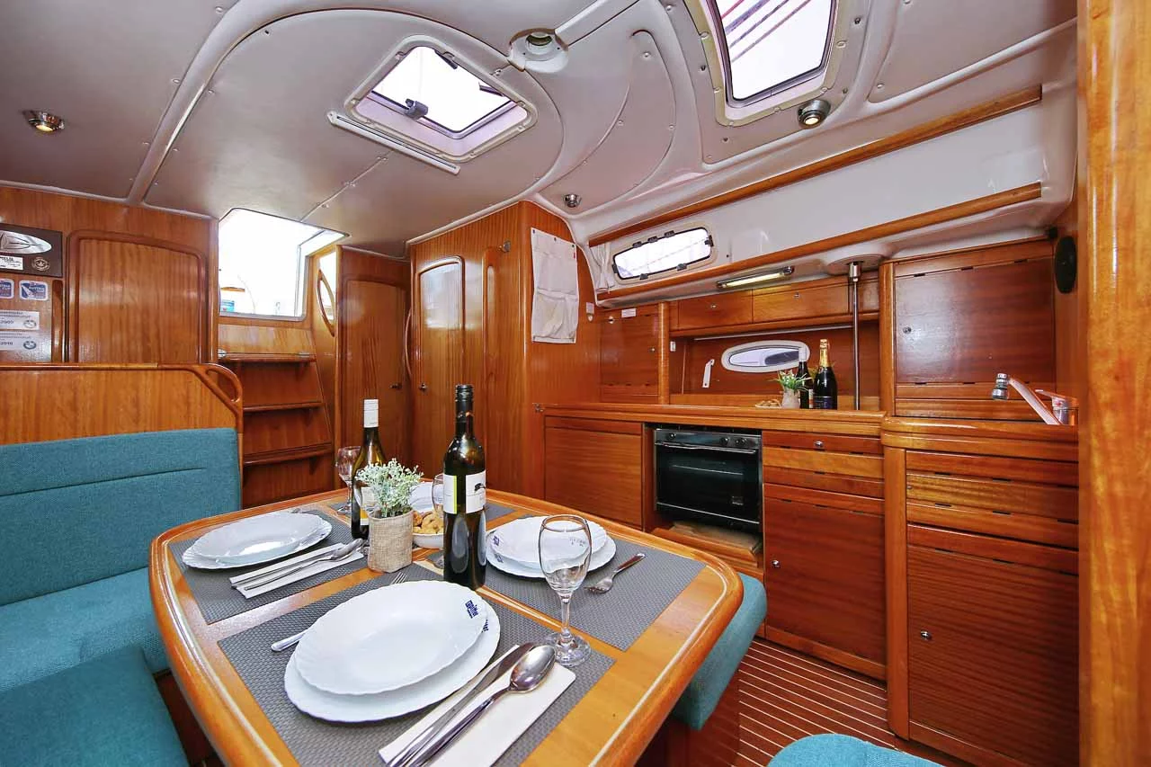 Bavaria 39 Cruiser (Anna Maria)  - 9