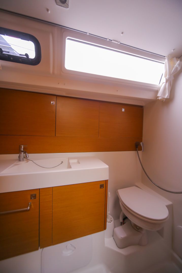 Photo #18 - Sun Odyssey 509 - 5 + 1 cab. (POMONE-15) en Sibenik - 27929