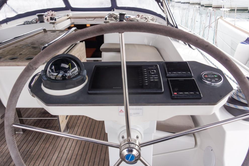 Photo #2 - Bavaria Cruiser 56 - 5 + 1 cab. (LA VESTALE) in Trogir - 28031