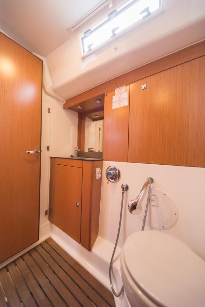 Photo #13 - Bavaria Cruiser 56 - 5 + 1 cab. (LA VESTALE) in Trogir - 28031
