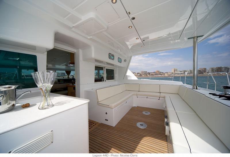 Photo #5 - Lagoon 440 - 4 + 2 cab. (KAIROS) in Port Louis marina - 28056