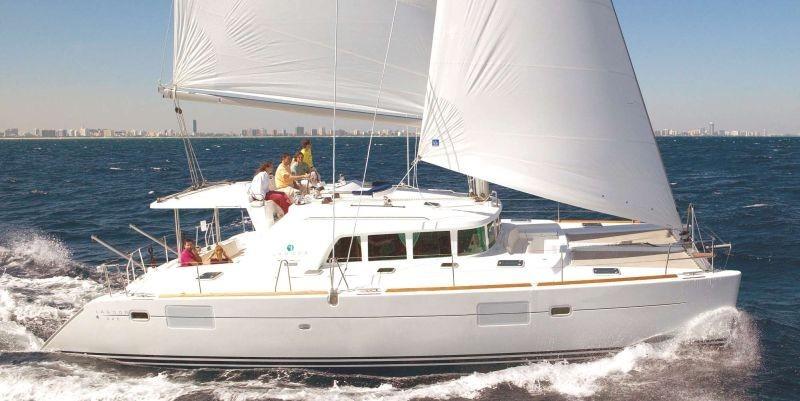 Photo #13 - Lagoon 440 - 4 + 2 cab. (KAIROS) in Port Louis marina - 28056