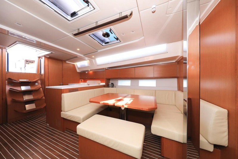 Photo #6 - Bavaria C45 Style (Katharina) en Biograd - 28081