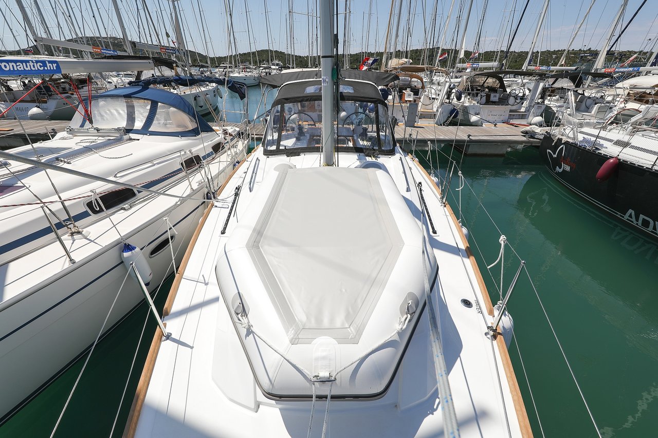 Photo #12 - Oceanis 35.1 (Aris) in Biograd - 28090