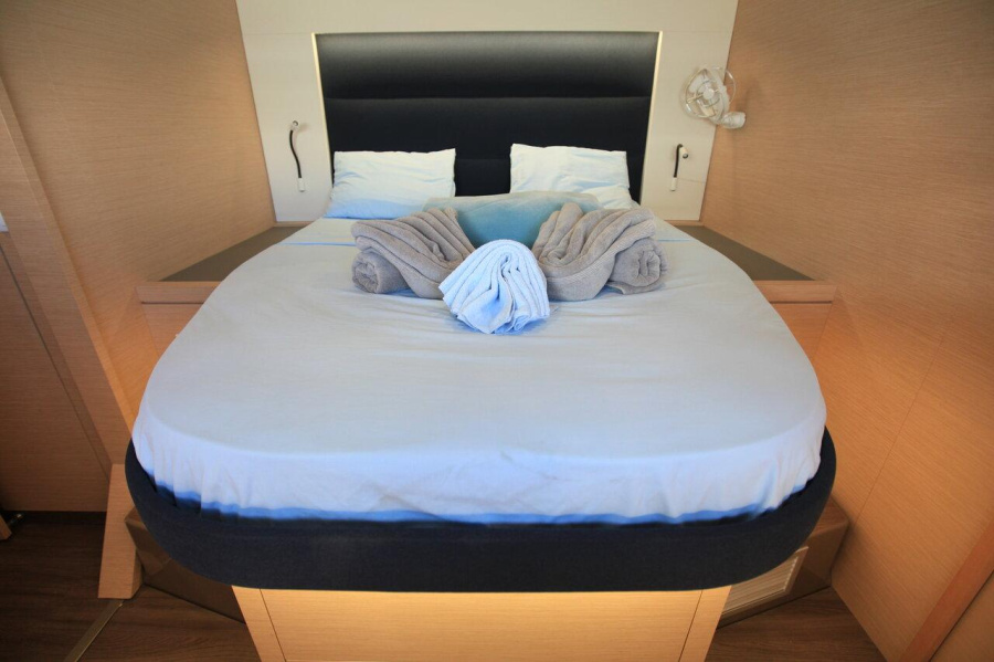 Photo #14 - Fountaine Pajot Saona 47 Quintet - 5 + 1 cab. (Fun Shway) in Road Town - 28105
