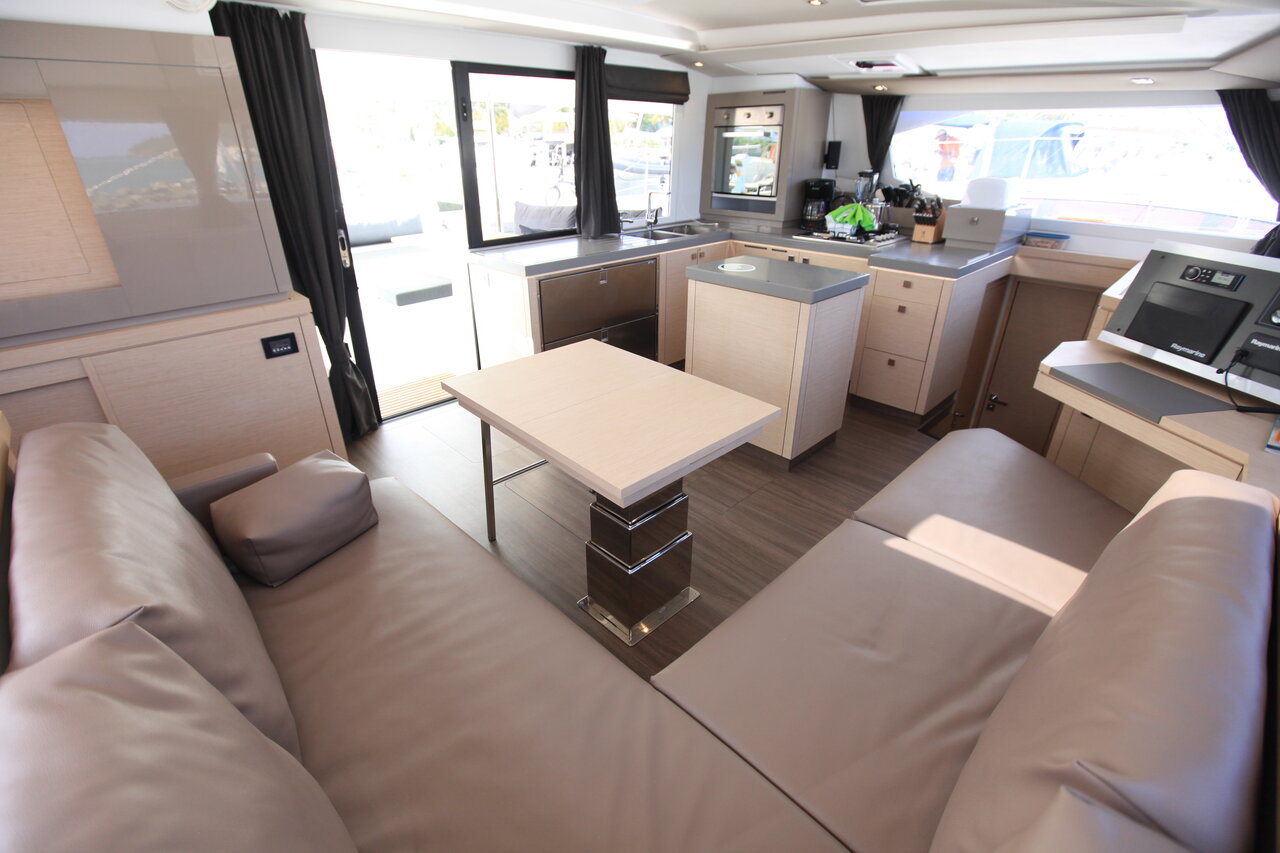 Photo #13 - Fountaine Pajot Saona 47 Quintet - 5 + 1 cab. (Three Sheets) in Road Town - 28106