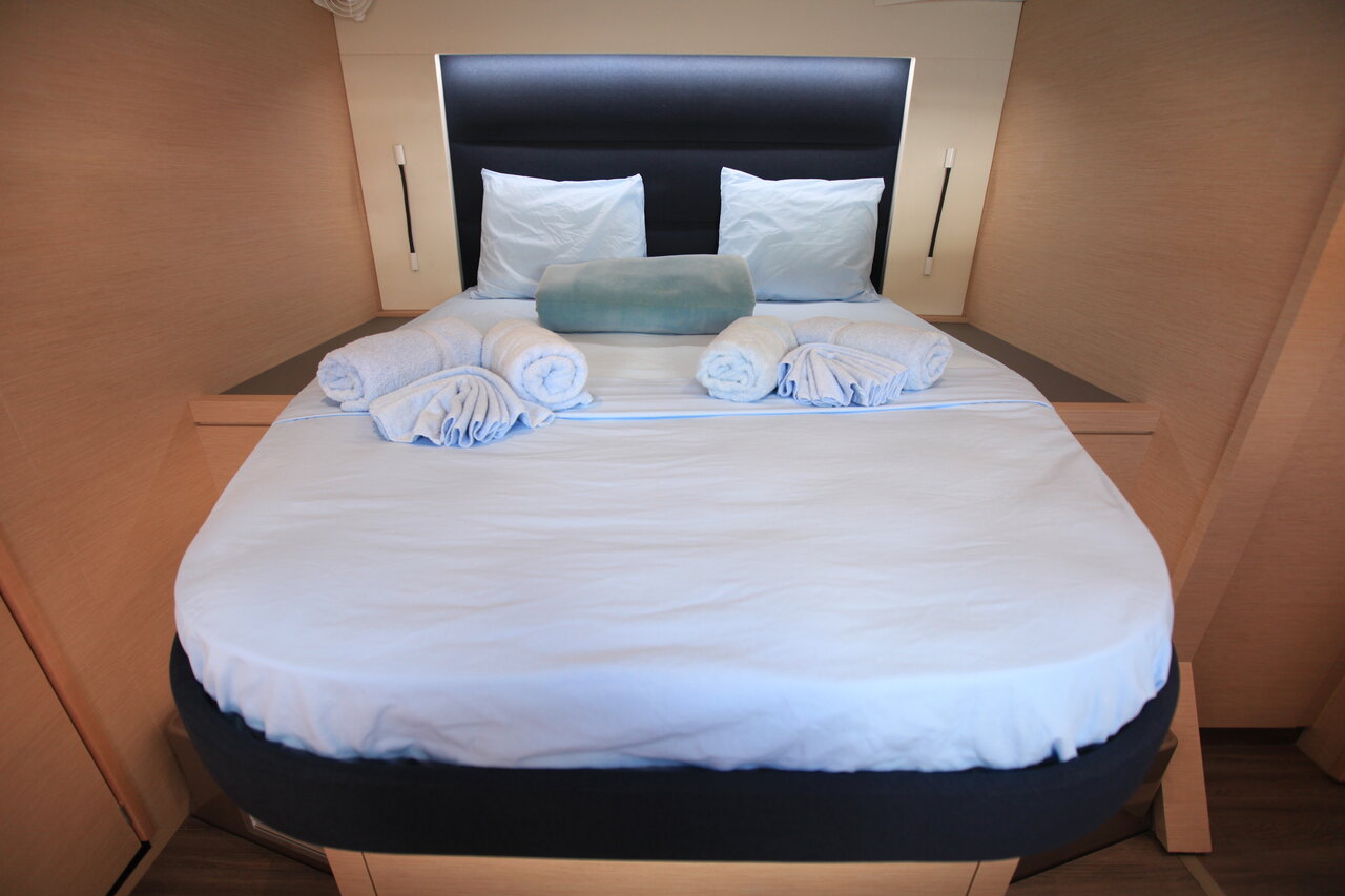 Photo #17 - Fountaine Pajot Saona 47 Quintet - 5 + 1 cab. (Three Sheets) in Road Town - 28106