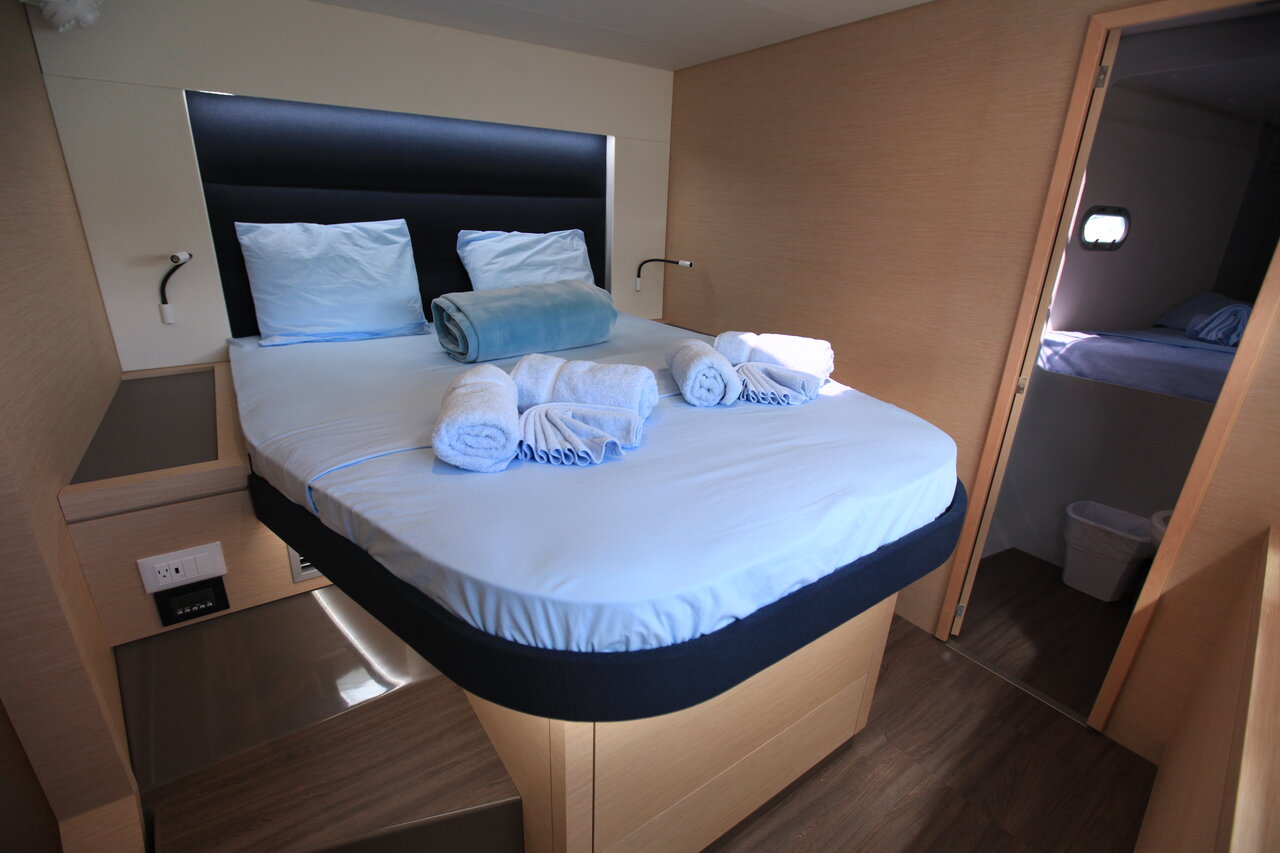 Photo #18 - Fountaine Pajot Saona 47 Quintet - 5 + 1 cab. (Three Sheets) in Road Town - 28106
