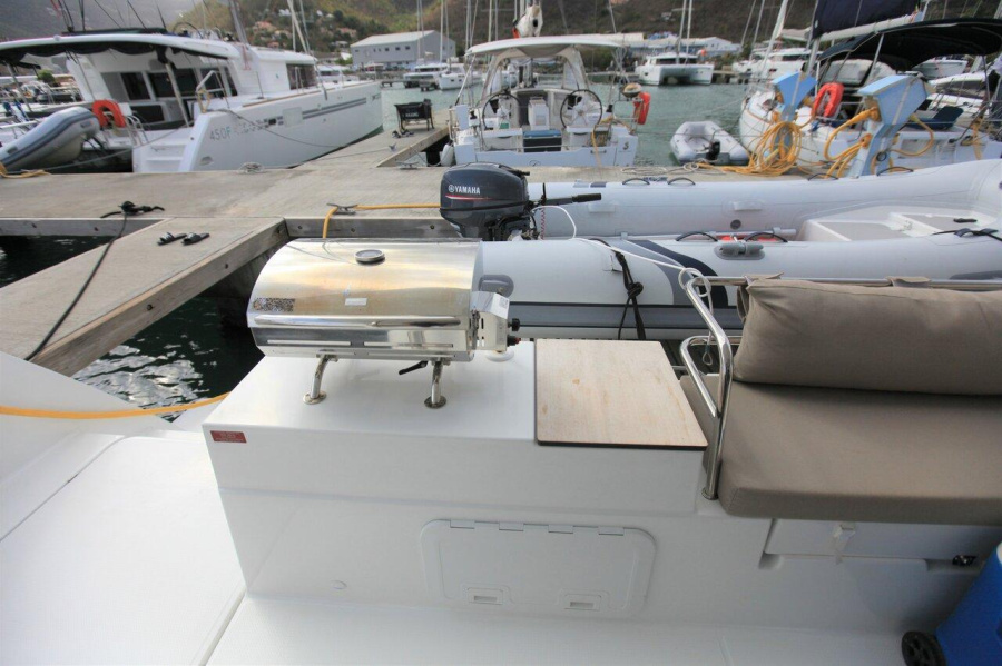 Photo #11 - Fountaine Pajot Saona 47 - 5 cab. (Long Story) in Road Town - 28107
