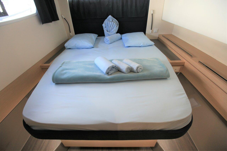 Photo #19 - Fountaine Pajot Saona 47 - 5 cab. (Long Story) in Road Town - 28107