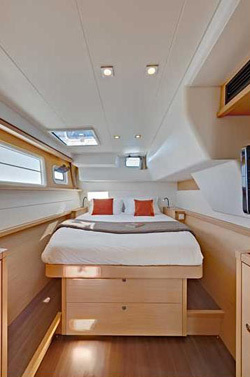 Photo #8 - Lagoon 450 - 3 + 1 cab. (BLUE OSPREY) en Jolly Harbour - 28167