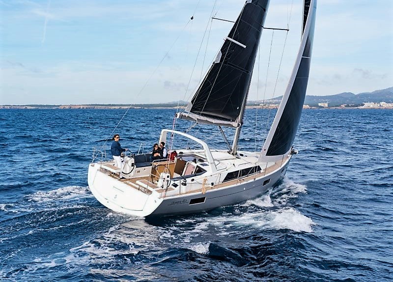 Photo #1 - Oceanis 41.1 (MARISOL) in Atene - 28182