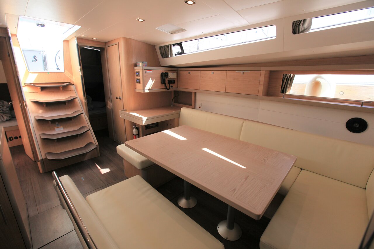 Photo #10 - Oceanis 48 - 4 cab. (J Dog) en Road Town - 28209