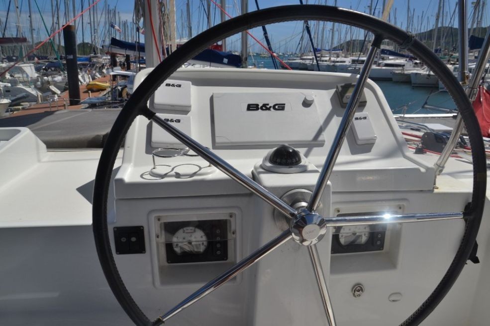 Photo #6 - Lagoon 450 - 4 + 2 cab. (DIVALTO) en San Jorge - 28220