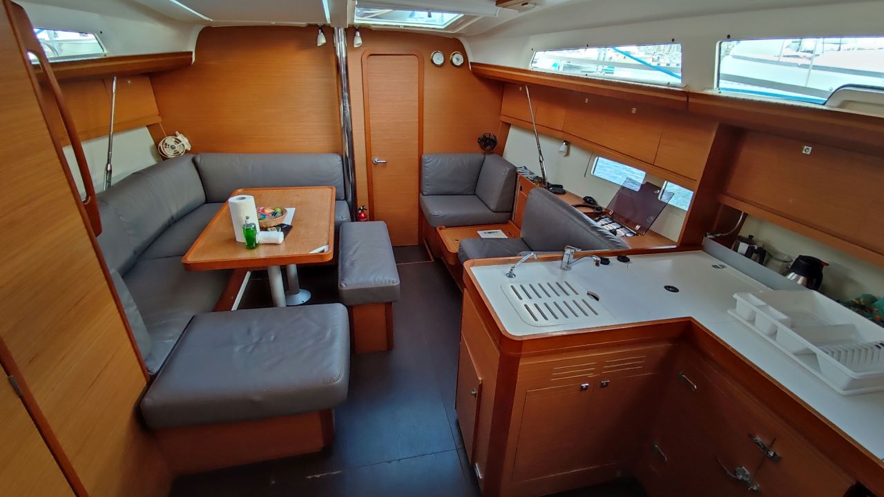Photo #7 - Dufour 412 GL (BEQUIA) in Le Marin - 28231