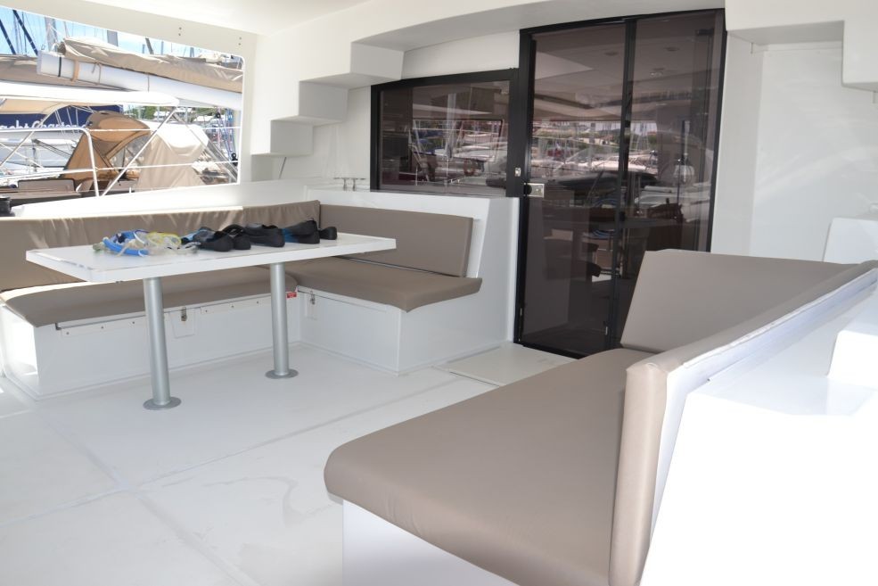 Photo #8 - Bali 4.5 - 4 + 2 cab. (FARALLO) en Le Marin - 28234