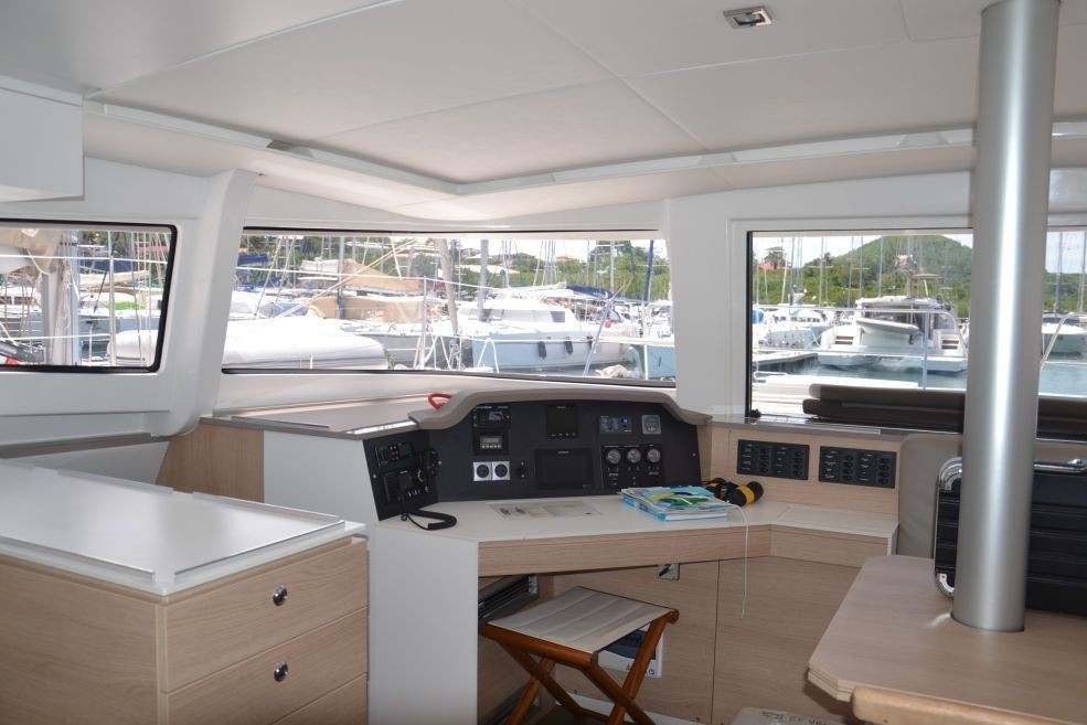 Photo #10 - Bali 4.5 - 4 + 2 cab. (FARALLO) en Le Marin - 28234