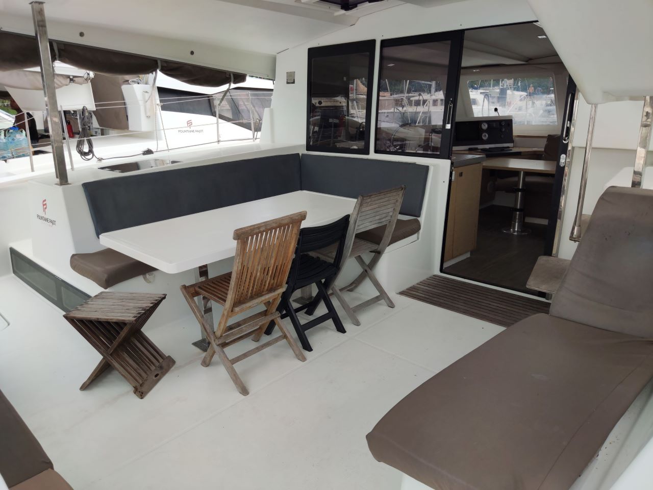 Photo #7 - Fountaine Pajot Lucia 40 - 4 cab. (BALISIER) en Sibenik - 28239