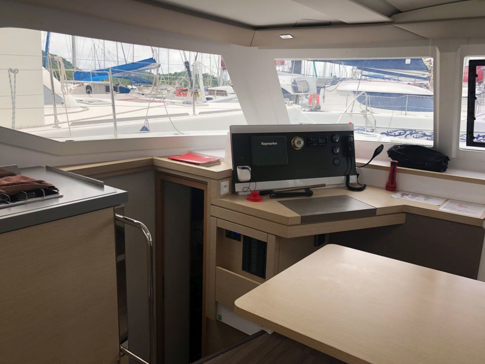 Photo #9 - Fountaine Pajot Lucia 40 - 4 cab. (FLAMBOYANT) in San Giorgio - 28240