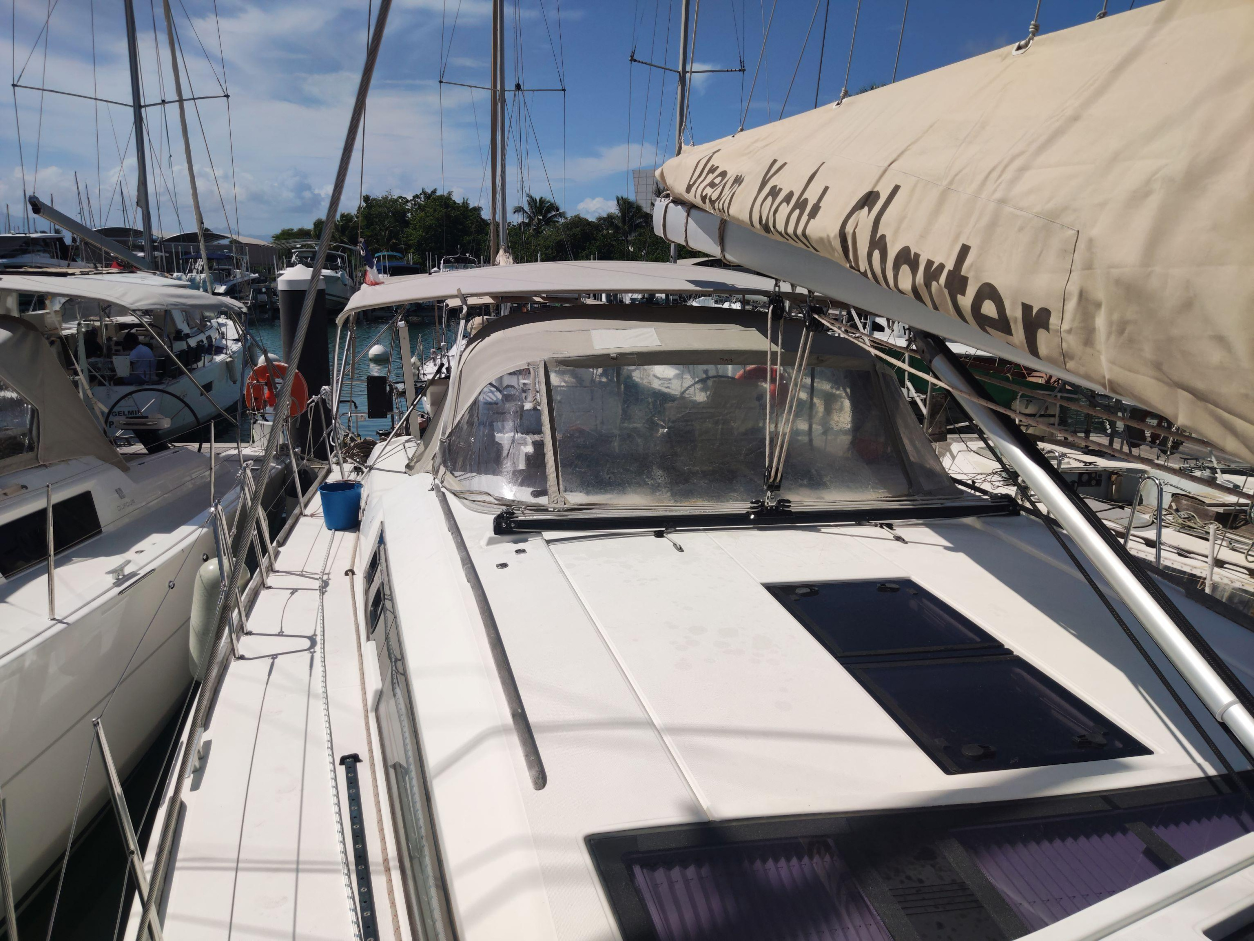 Photo #6 - Dufour 520 GL (BRAQUE) en Anse Marcel - 28262