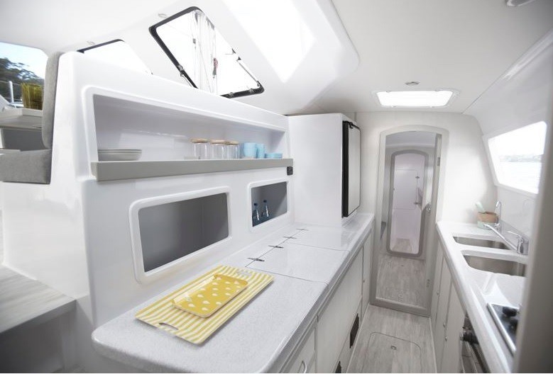 Photo #4 - Seawind 1160 Lite (SAILABOUT) in Airlie Beach - 28301