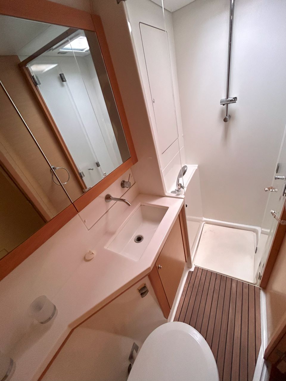 Photo #10 - Lagoon 450 - 4 cab. (FIDELIO) in Airlie Beach - 28316