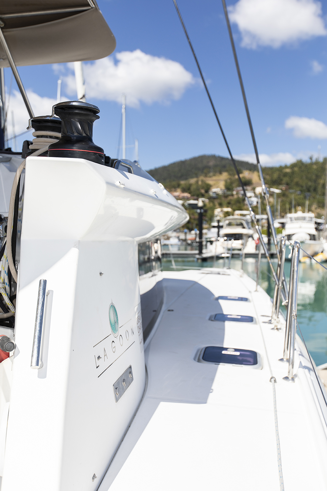 Photo #14 - Lagoon 421 (TRAVIATA 1) in Airlie Beach - 28317