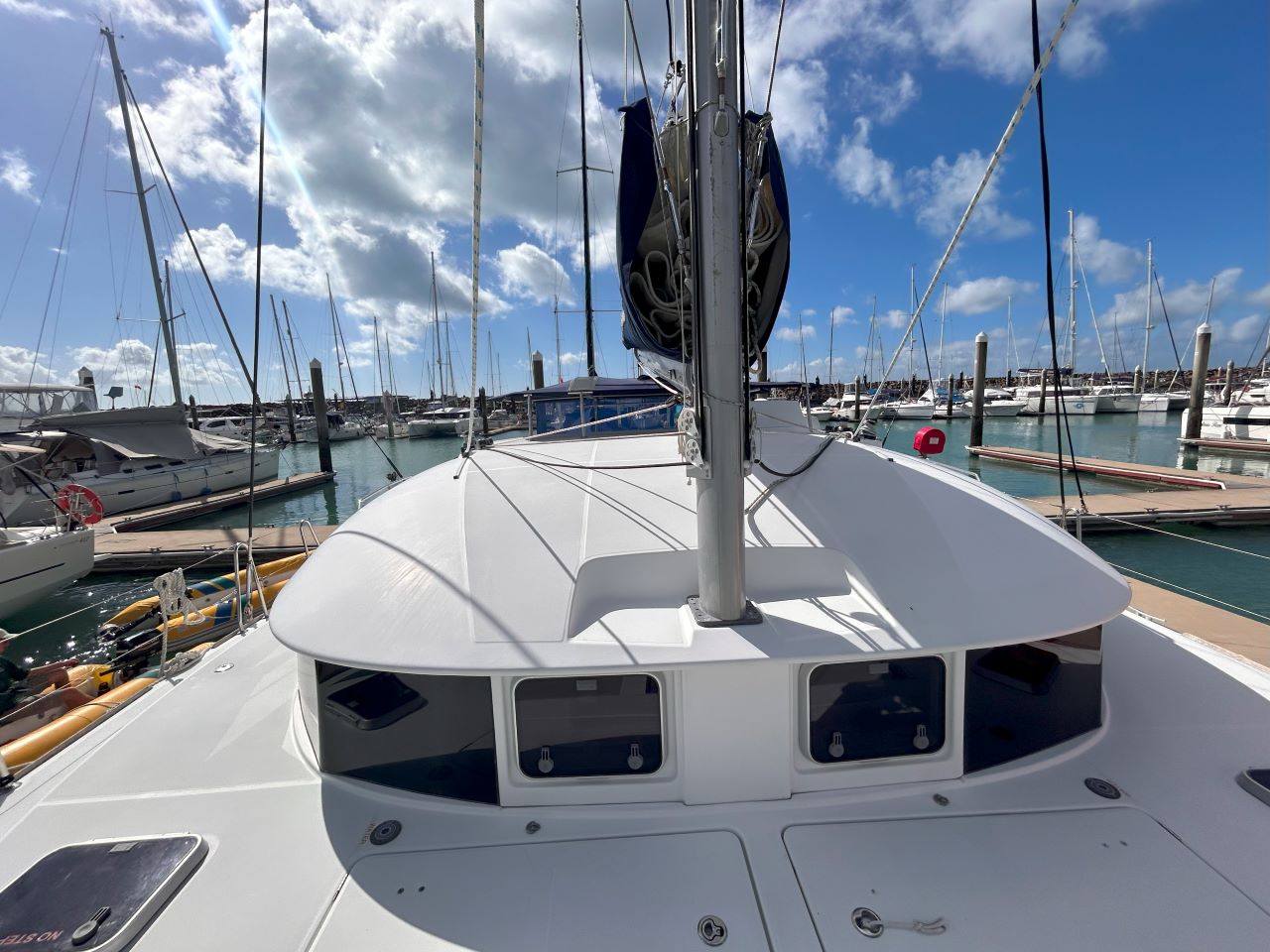 Photo #4 - Lagoon 380 - 4 cab. (LUNASEA) en Airlie Beach - 28320