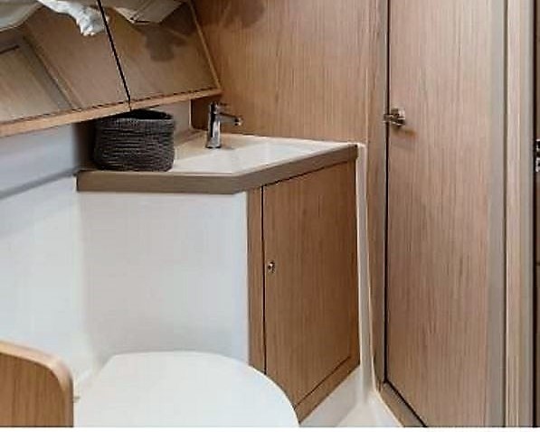Photo #7 - Oceanis 41.1 (RASABEN) in Parham Town - 28399
