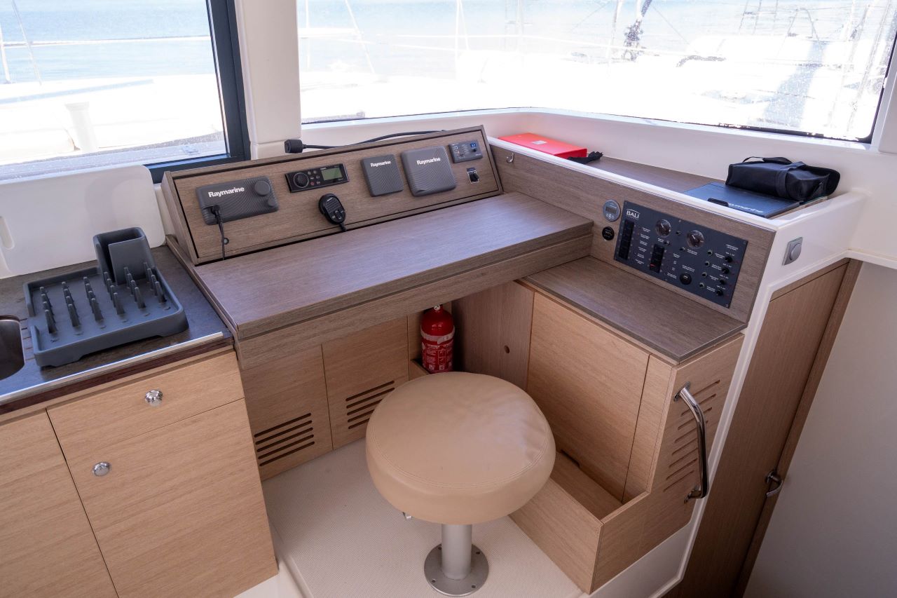 Photo #9 - Bali 4.0 - 4 + 1 cab (LOCKE) in Port Pin Rolland - 28403