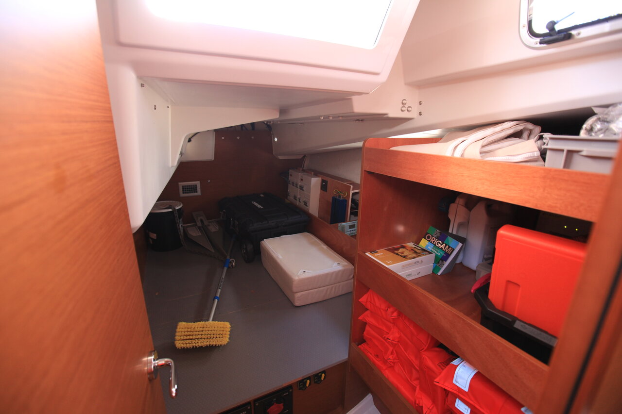 Photo #17 - Sun Odyssey 440 - 2 cab. (Andiamo) en Road Town - 28456