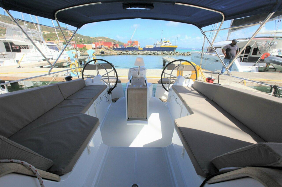 Photo #7 - Sun Odyssey 44 DS - 2 cab. (Good Decision) in Road Town - 28457