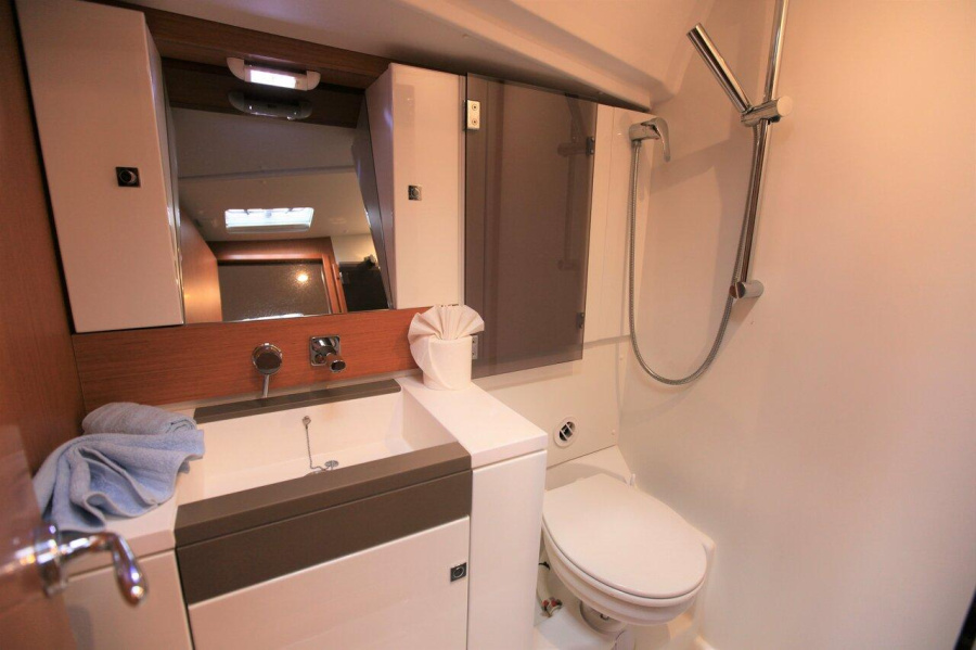 Photo #18 - Sun Odyssey 44 DS - 2 cab. (Good Decision) in Road Town - 28457