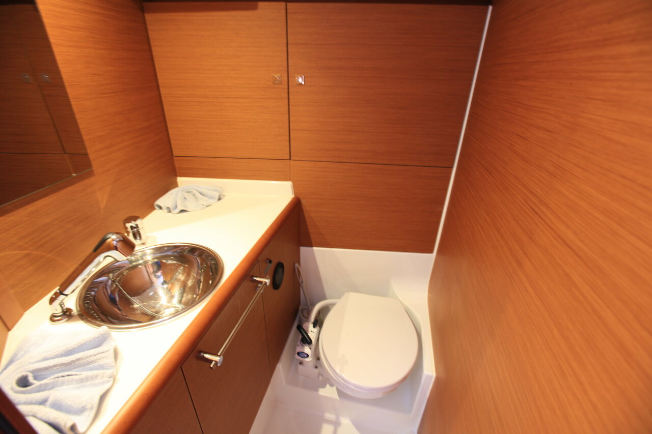 Photo #18 - Sun Odyssey 419 - 3 cab. (Indian Chief) en Road Town - 28462