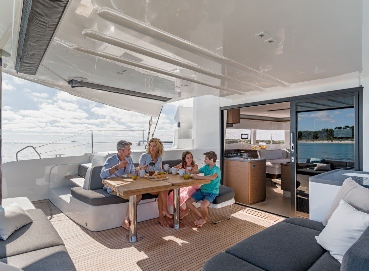 Photo #5 - Lagoon 50 (KOKOMO) in Airlie Beach - 28550
