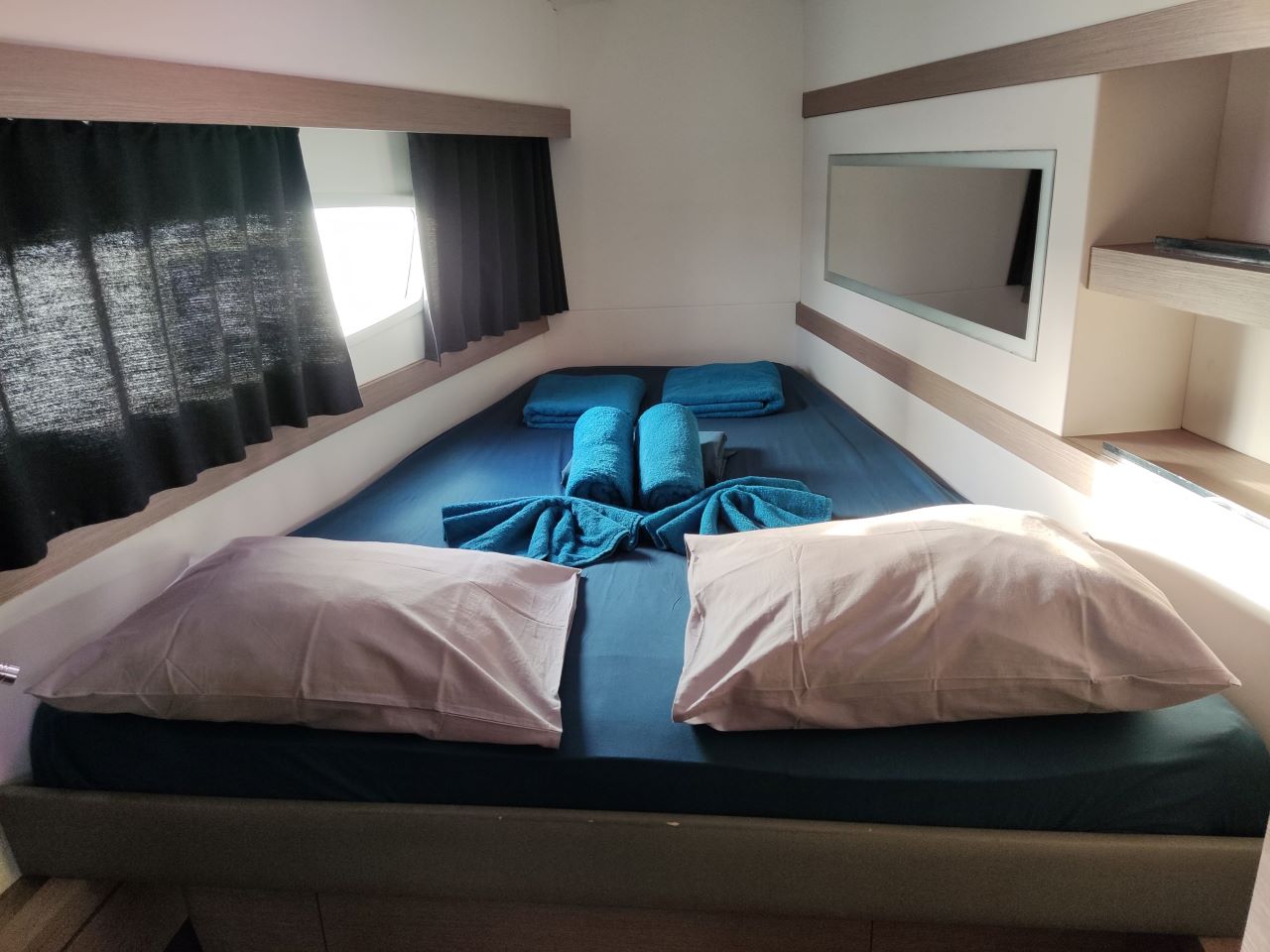 Photo #12 - Fountaine Pajot Lucia 40 - 4 cab. (HARFANG) en Le Marin - 28577