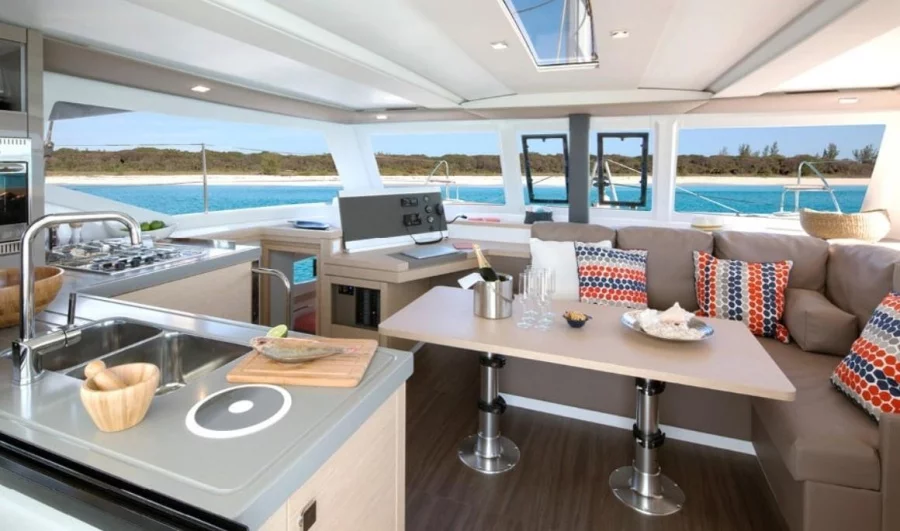 Fountaine Pajot Lucia 40 (HAPPY HOUR)  - 3