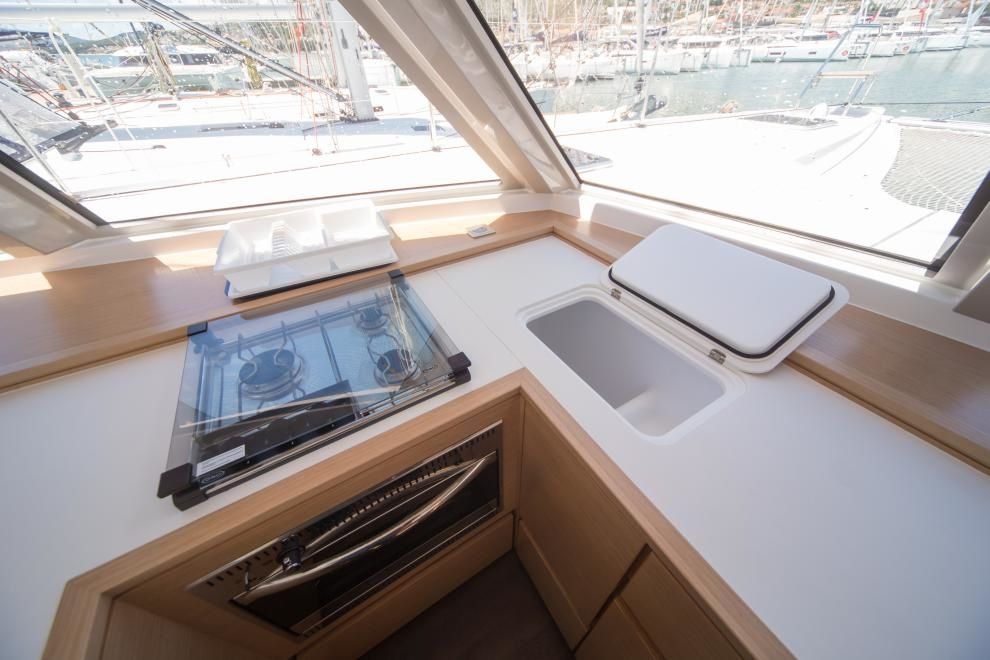 Photo #13 - Nautitech 46 Fly (BARBILAN) en Le Marin - 28589