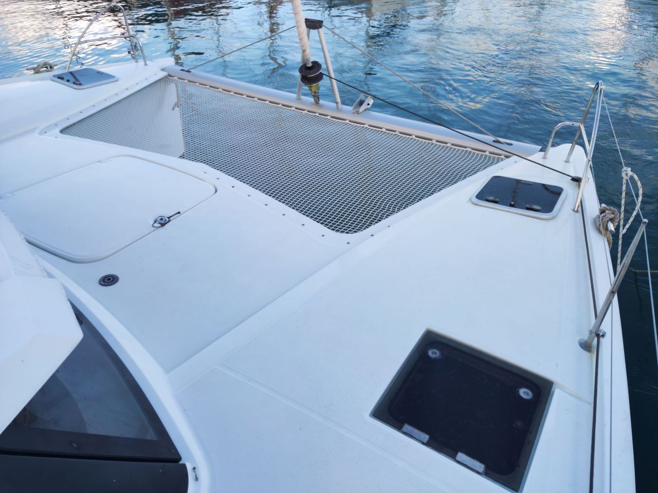 Photo #5 - Fountaine Pajot Lucia 40 - 4 cab. (HIBISCUS) in Ajaccio - 28614