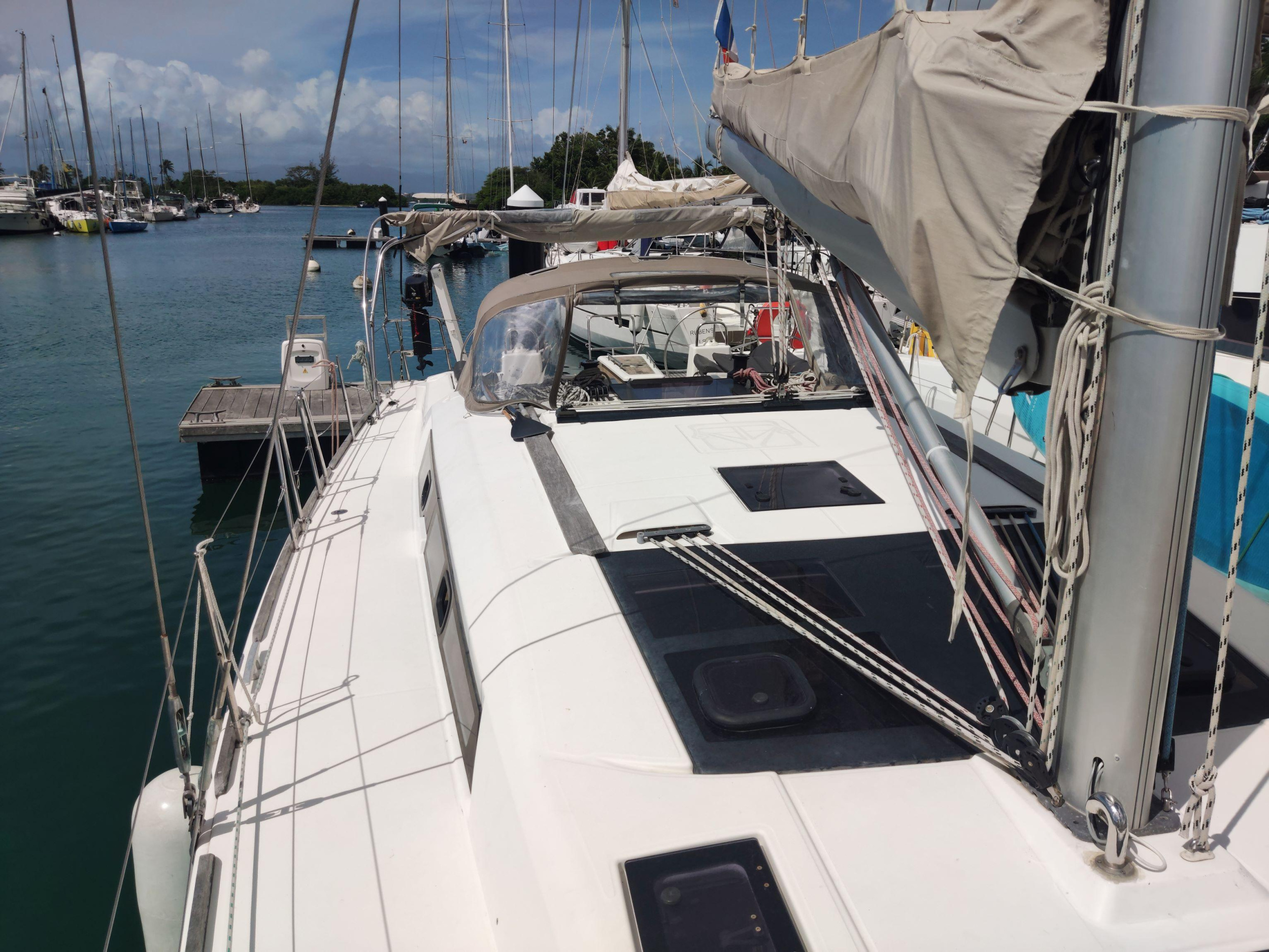 Photo #4 - Dufour 460 GL (CULEBRA) en Bas du fort - 28618