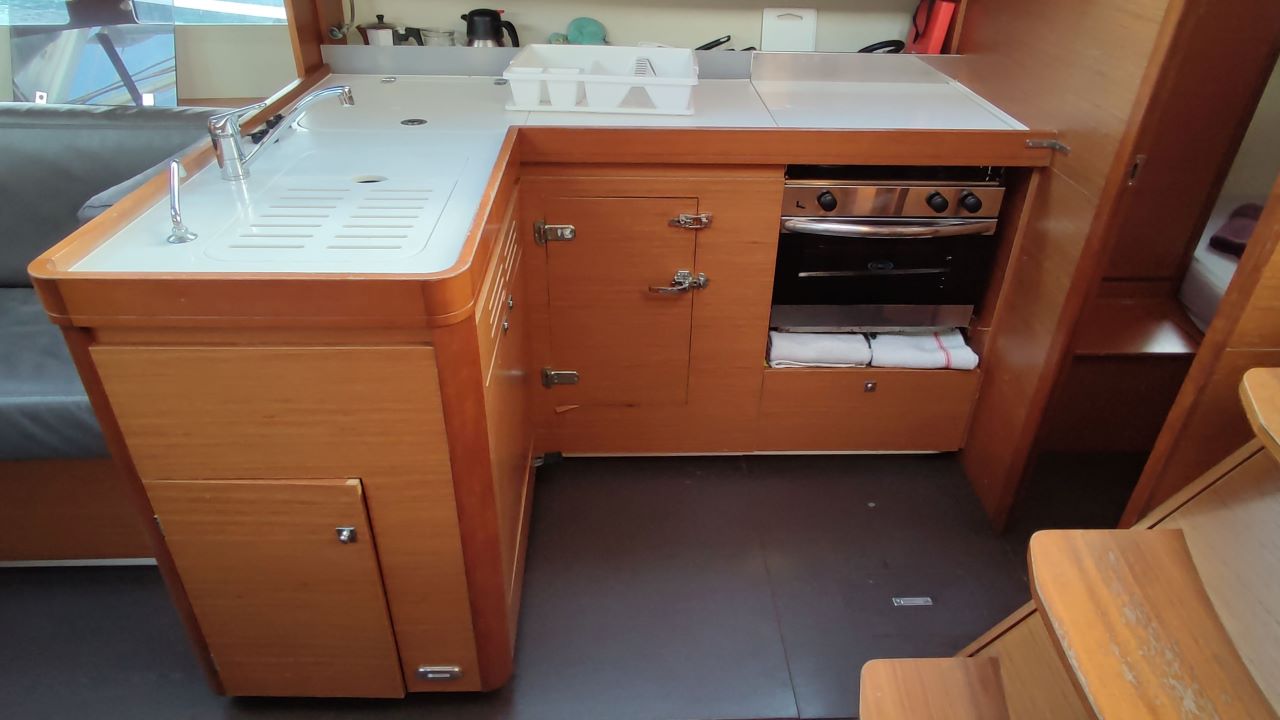 Photo #8 - Dufour 412 GL (BARBUDA) in Le Marin - 28624
