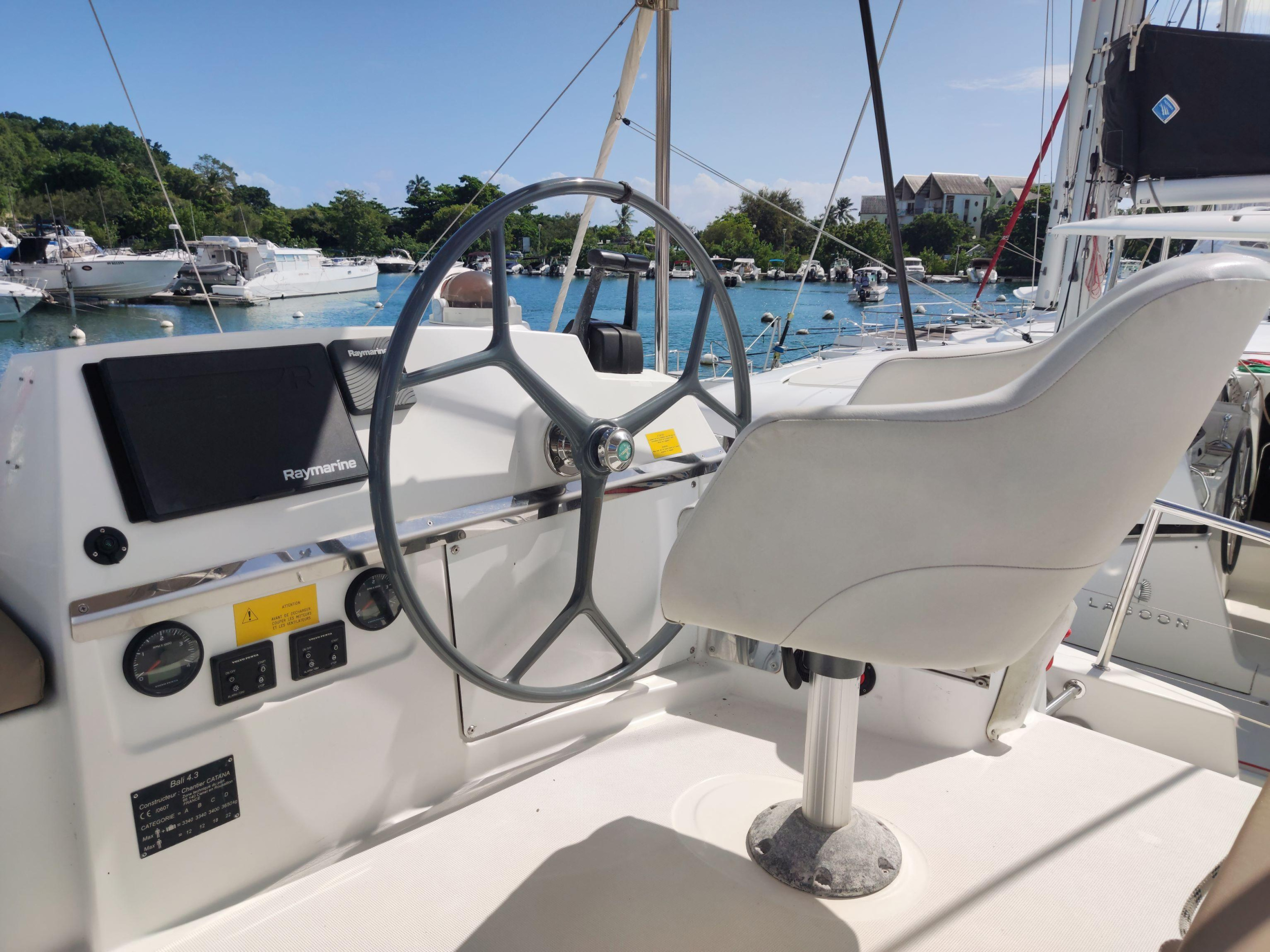 Photo #7 - Bali 4.3 - 4 + 2 cab. (MACOUBA) in Le Marin - 28626