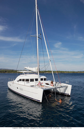 Photo #4 - Lagoon 380 - 4 cab. (EPSILON) in Sibenik - 28637