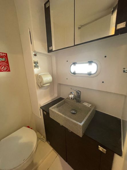 Photo #12 - Bali 4.3 (NAUTILUS) in Airlie Beach - 28643