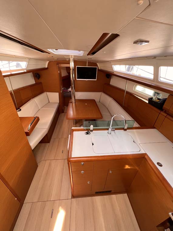 Photo #8 - Sun Odyssey 389 (MoElli) in Portocolom - 28698