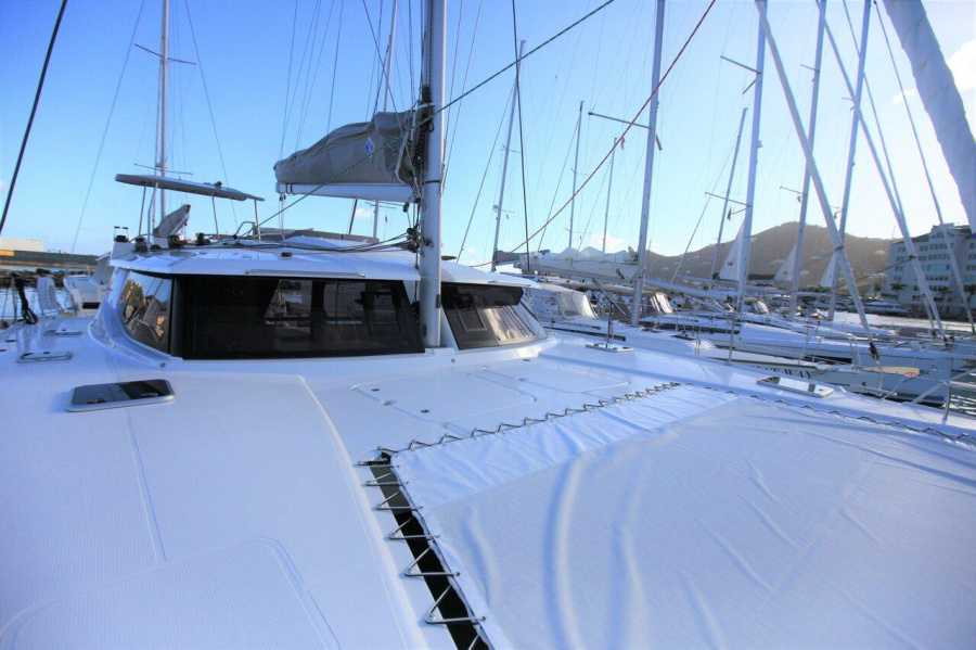 Photo #4 - Helia 44 - 5 cab. (Salt Crush) in Road Town - 28701